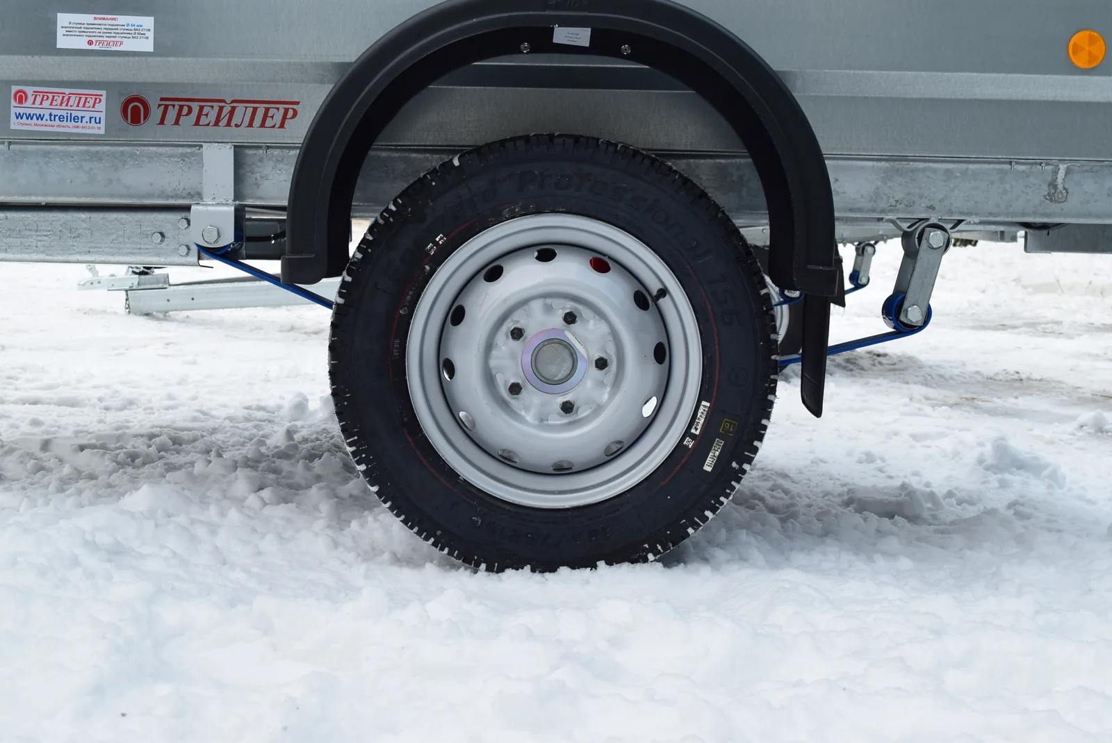 Комплектация прицепа колесами R16" (185 / 75), фотография 1 из 1